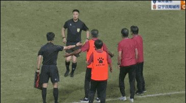 1690957459719068201.gif 段鑫.gif