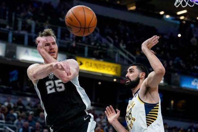 kaiyun-最不可或缺之人因故休战 马刺艰难赛季考验加重