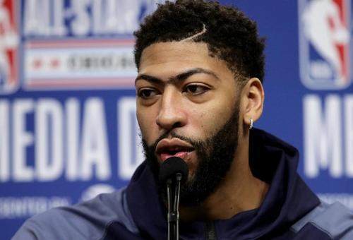 开云体育-罚球命中率暴跌!浓眉:主要是心理问题 我会没事的